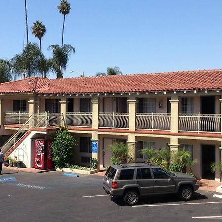 Santa Ana Travel Inn Esterno foto
